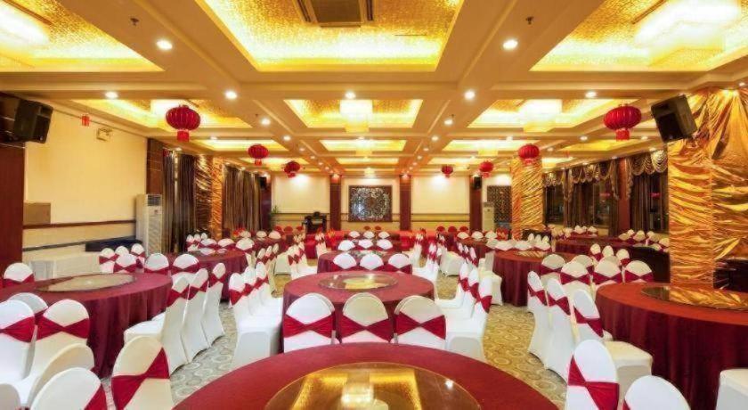 Hotel Argyle International Airport 4*
